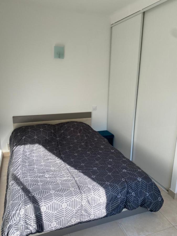 Agreable 2 Pieces En Ville Comme A La Campagne Niza Exterior foto
